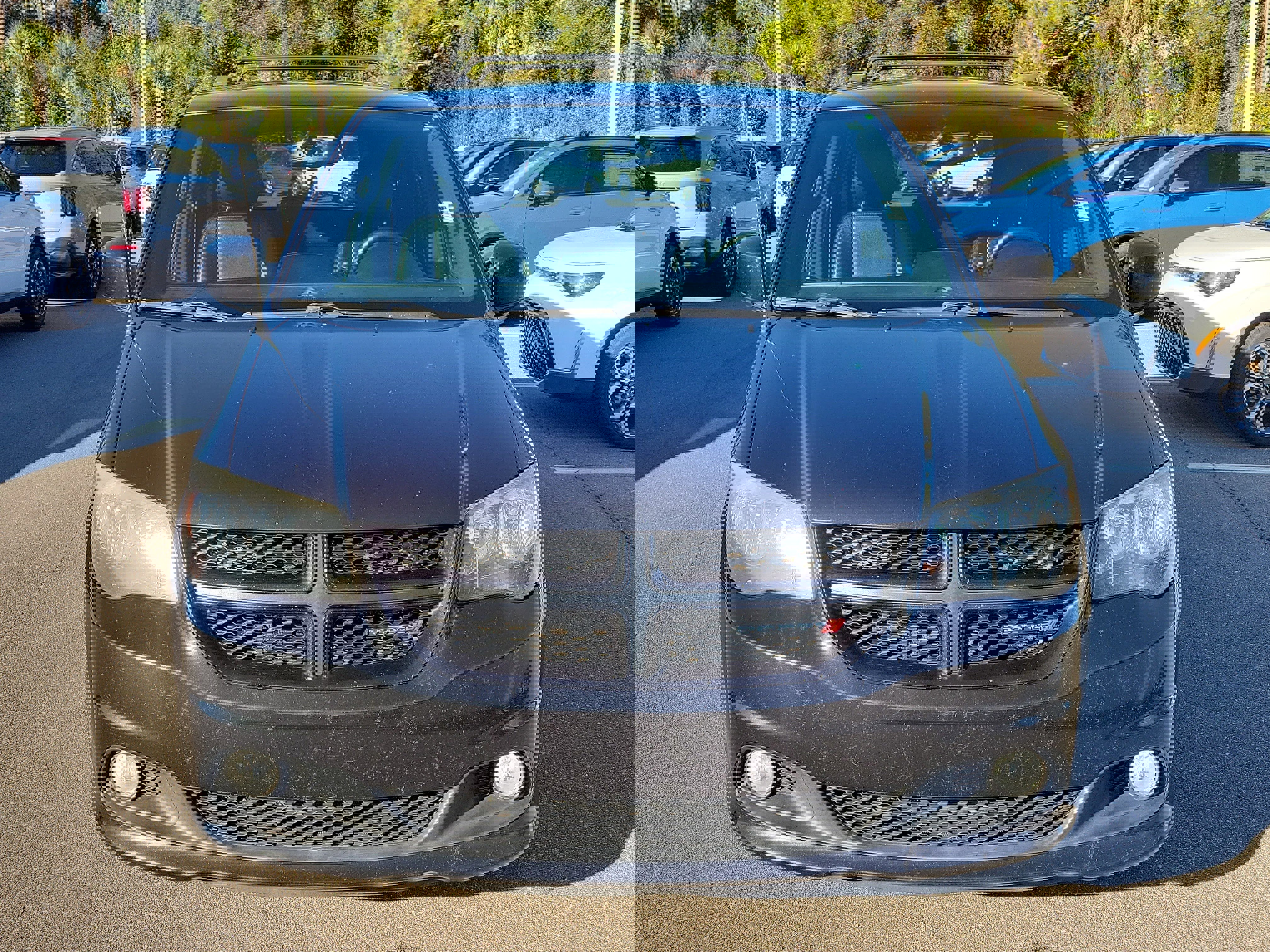 Used 2017 Dodge Grand Caravan GT image 2