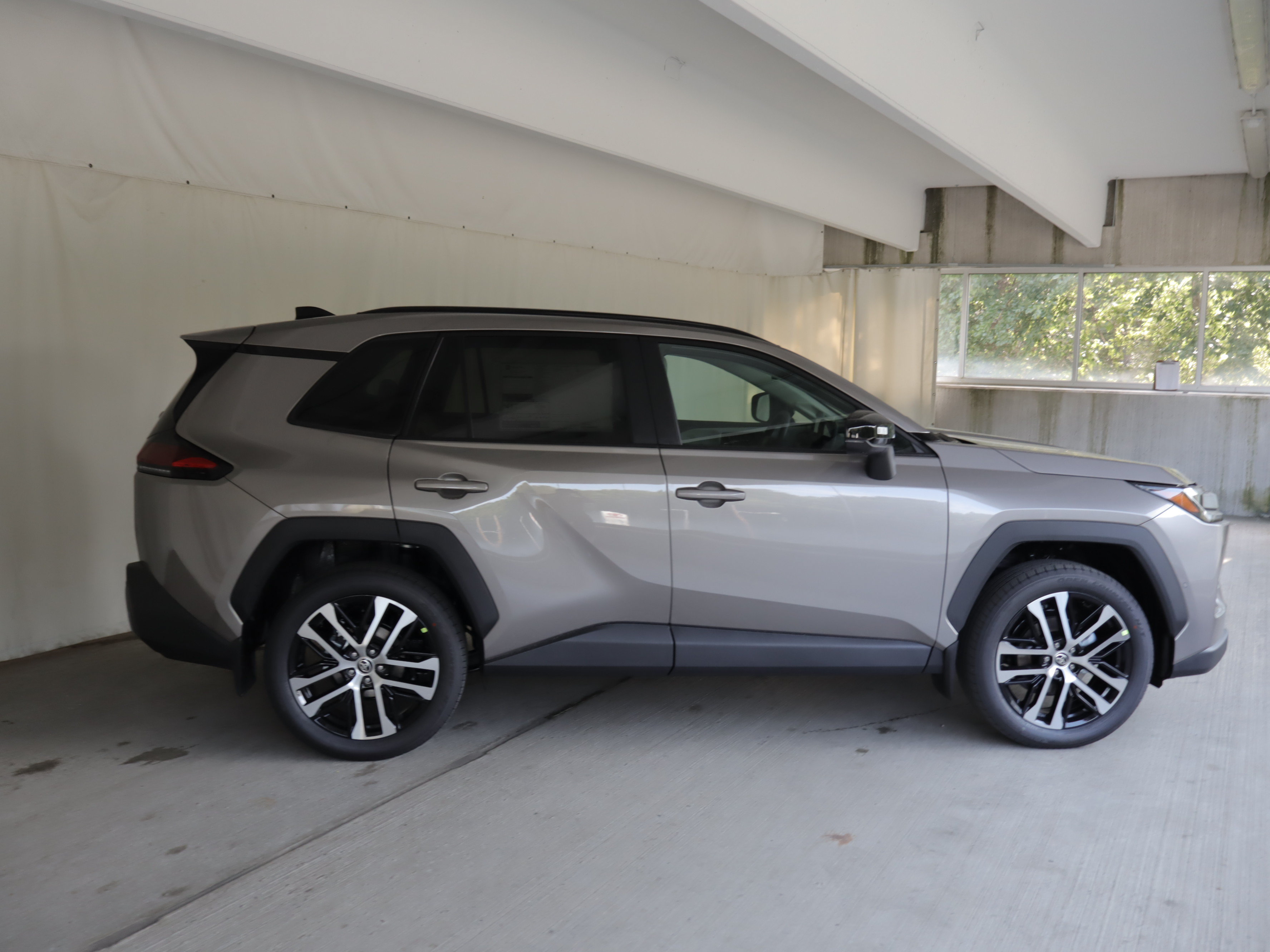 New 2026 Toyota RAV4 Limited AWD/4WD image 6