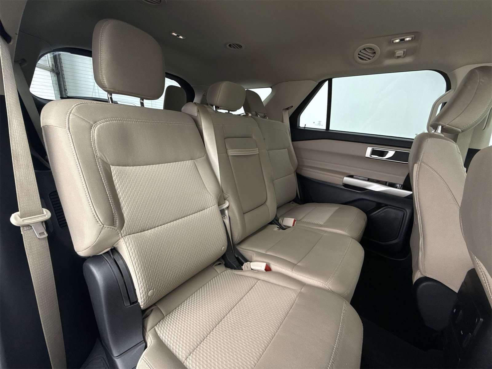 Used 2023 Ford Explorer XLT w/ Class IV Trailer Tow Package image 36