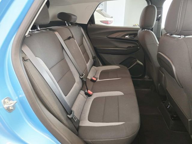 New 2025 Chevrolet TrailBlazer LT w/ Convenience Package FWD image 11