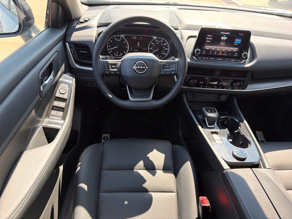 New 2026 Nissan Rogue Dark Armor AWD/4WD image 22