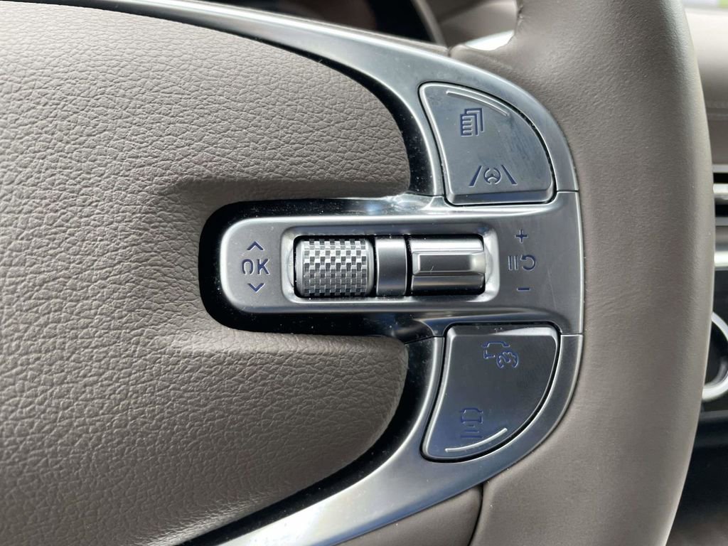 Used 2024 Genesis GV80 3.5T image 16