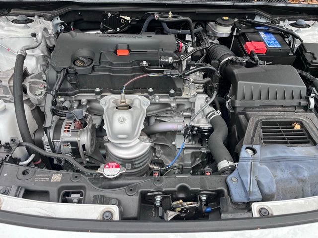 Used 2023 Honda Civic Sport image 4