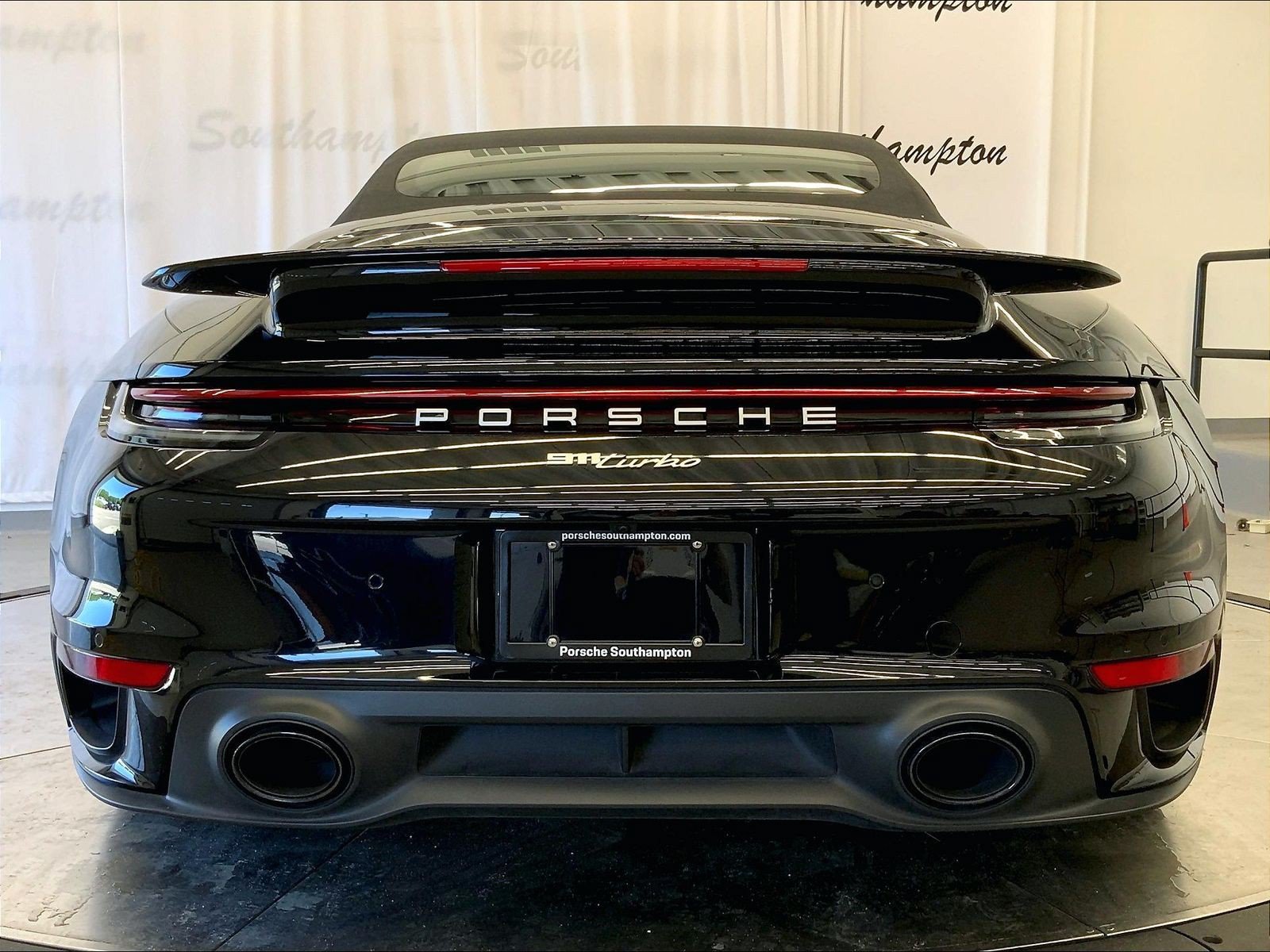 Certified 2023 Porsche 911 Turbo AWD/4WD image 6