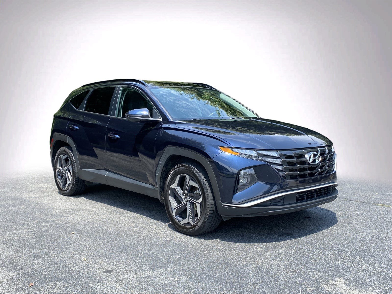 Used 2022 Hyundai Tucson SEL w/ Cargo Package AWD/4WD image 2