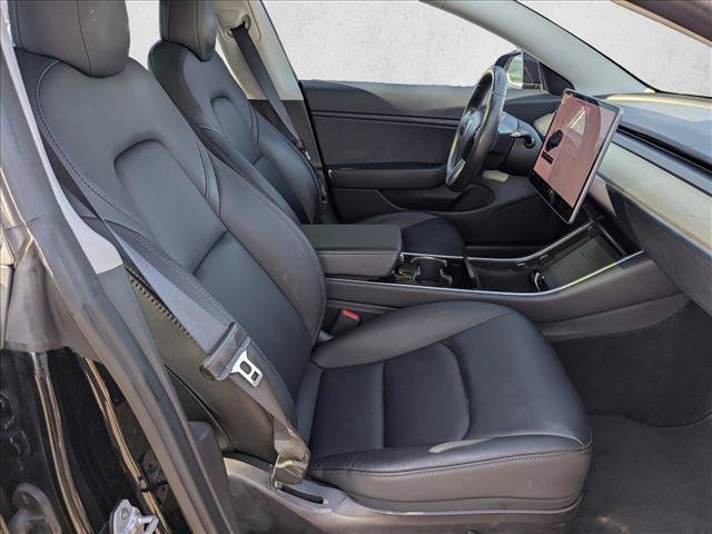 Used 2018 Tesla Model 3 Long Range AWD/4WD image 17