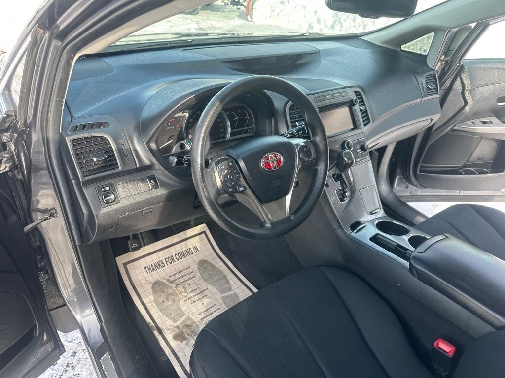 Used 2013 Toyota Venza LE AWD/4WD image 25