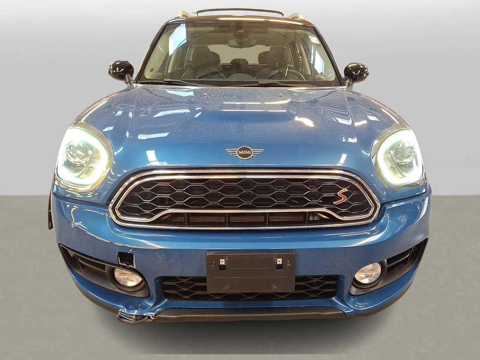 Used 2019 MINI Cooper Countryman S w/ Signature Upholstery Package AWD/4WD image 2