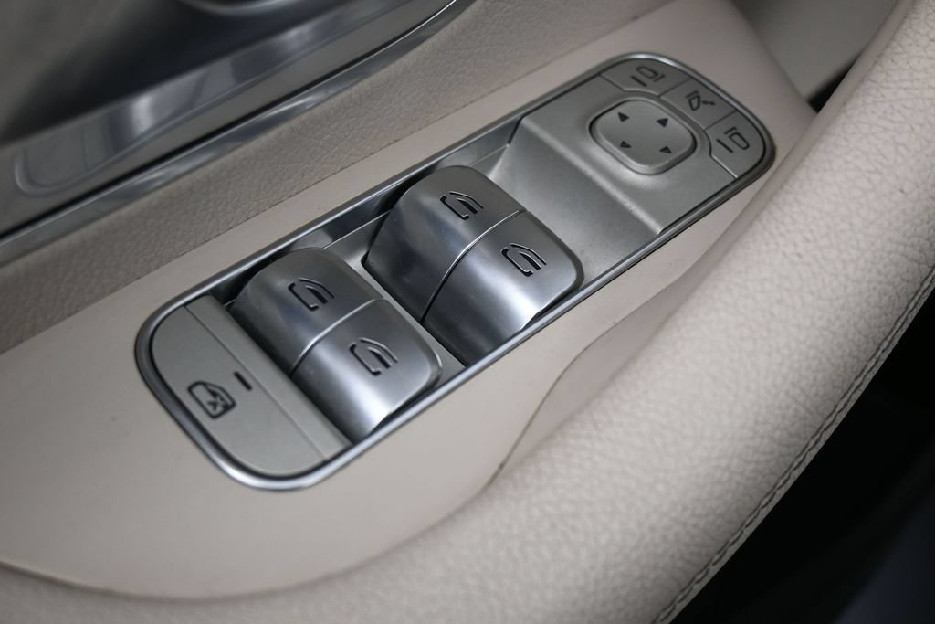 Used 2021 Mercedes-Benz GLE 350 image 15
