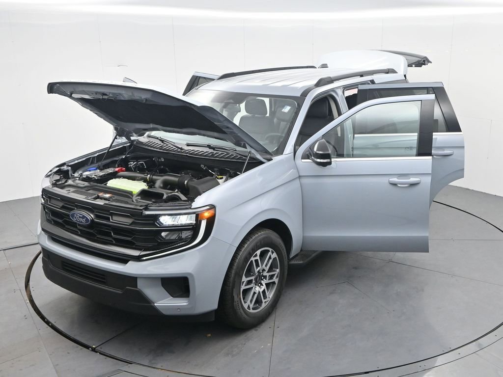New 2026 Ford Expedition Active image 46