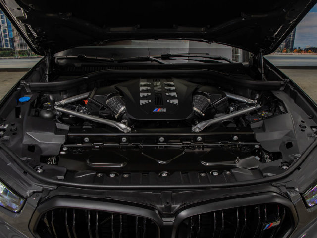 New 2027 BMW X6 M60i AWD/4WD image 5