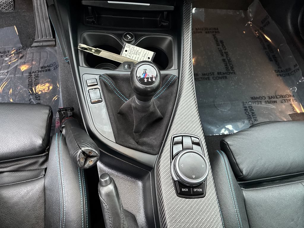 Used 2017 BMW M2 RWD image 16