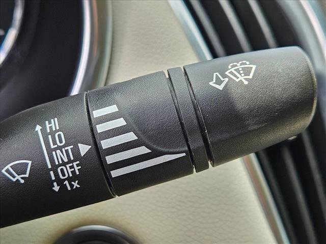 Used 2023 Chevrolet Malibu LT image 9