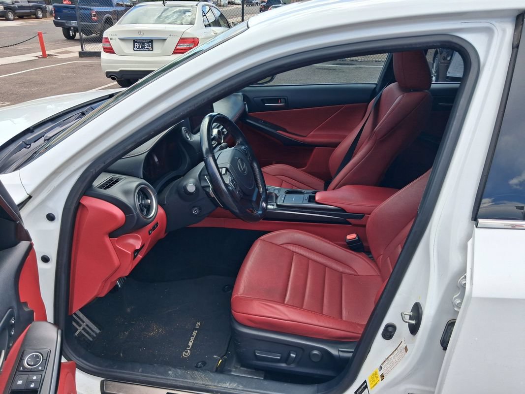 Used 2022 Lexus IS 350 F Sport w/ Navigation Package RWD image 9