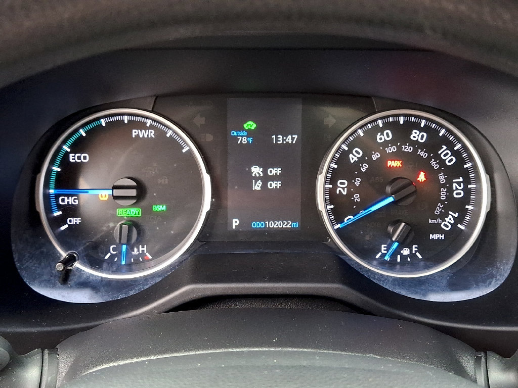 Used 2022 Toyota RAV4 XLE w/ Convenience Package AWD/4WD image 21