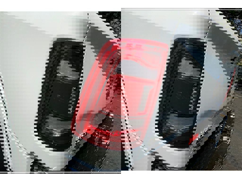 Used 2023 RAM 3500 Laramie image 29