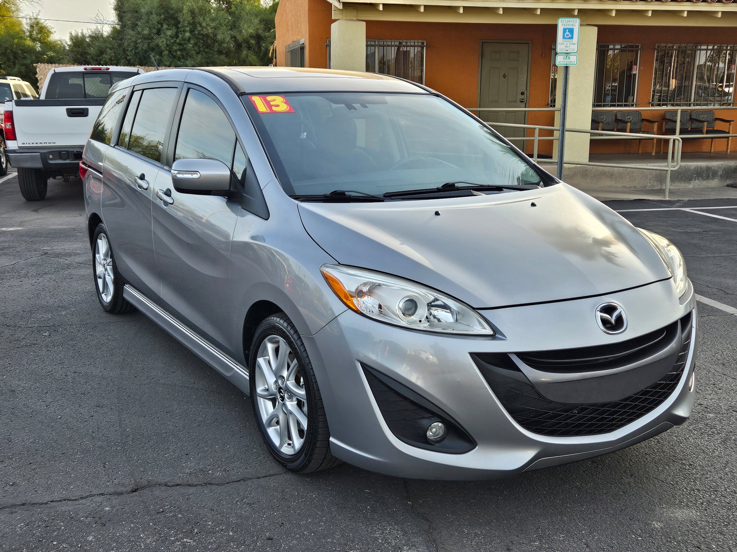 Used 2013 MAZDA MAZDA5 Grand Touring image 7