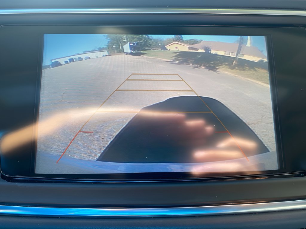 Used 2019 Buick Enclave Essence FWD image 28