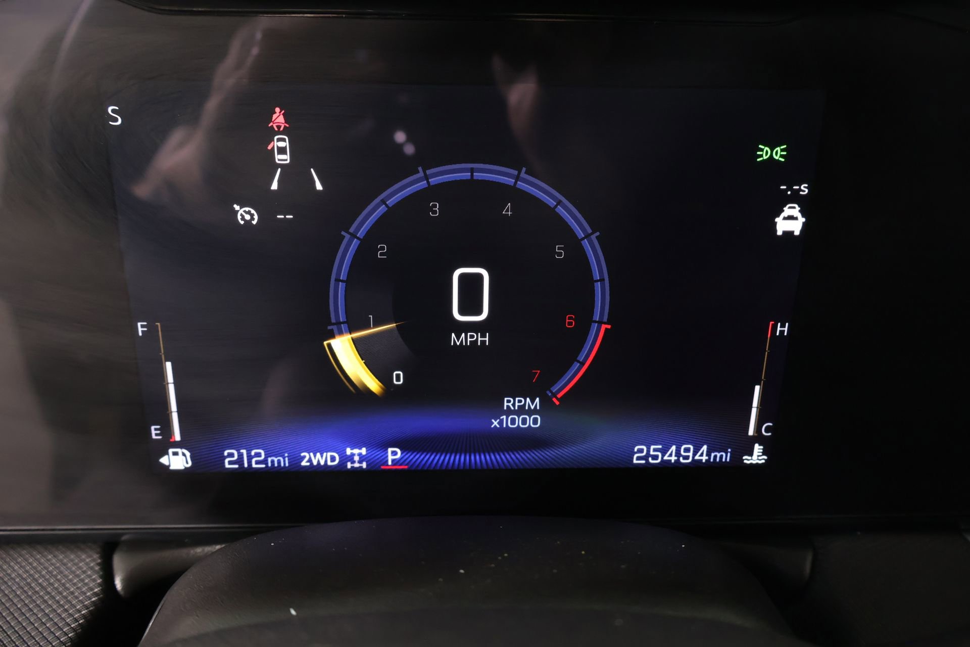 Used 2025 Chevrolet TrailBlazer LT AWD/4WD image 4