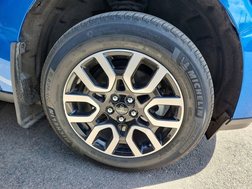 Used 2022 Ford Maverick Lariat image 6