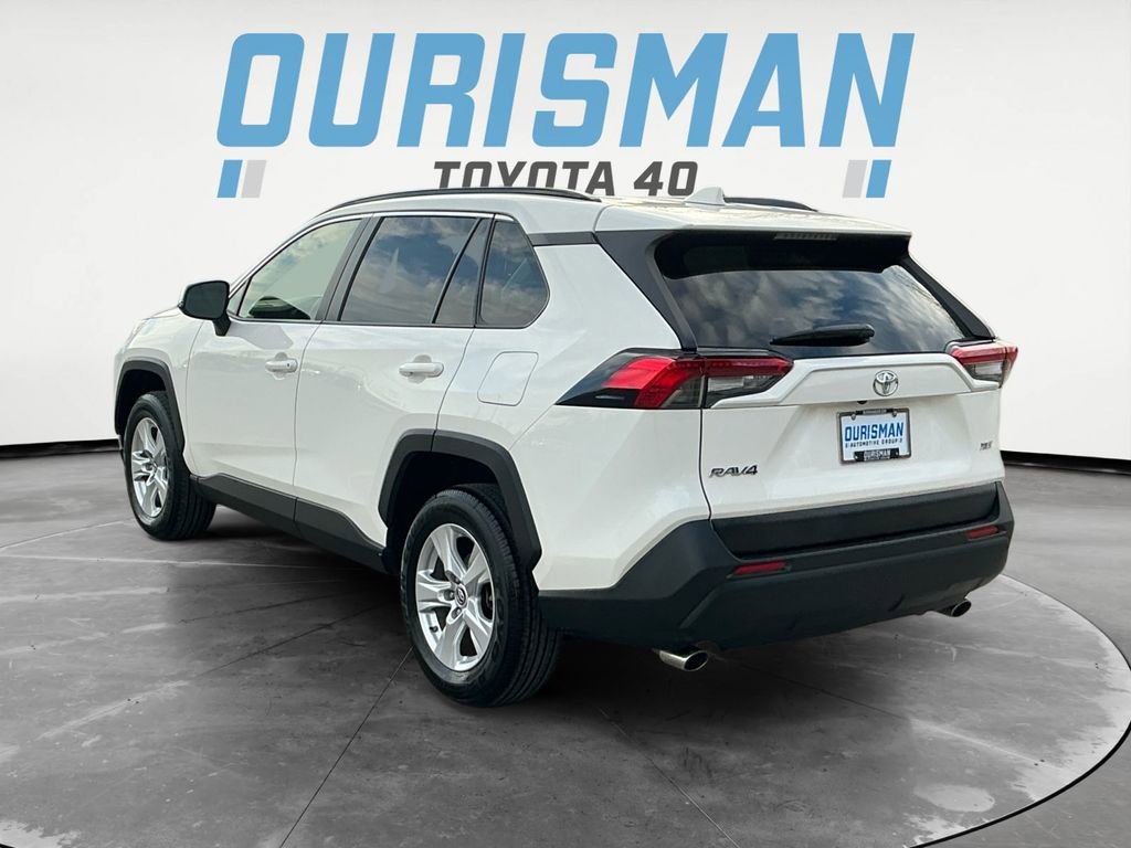 Used 2019 Toyota RAV4 XLE image 5