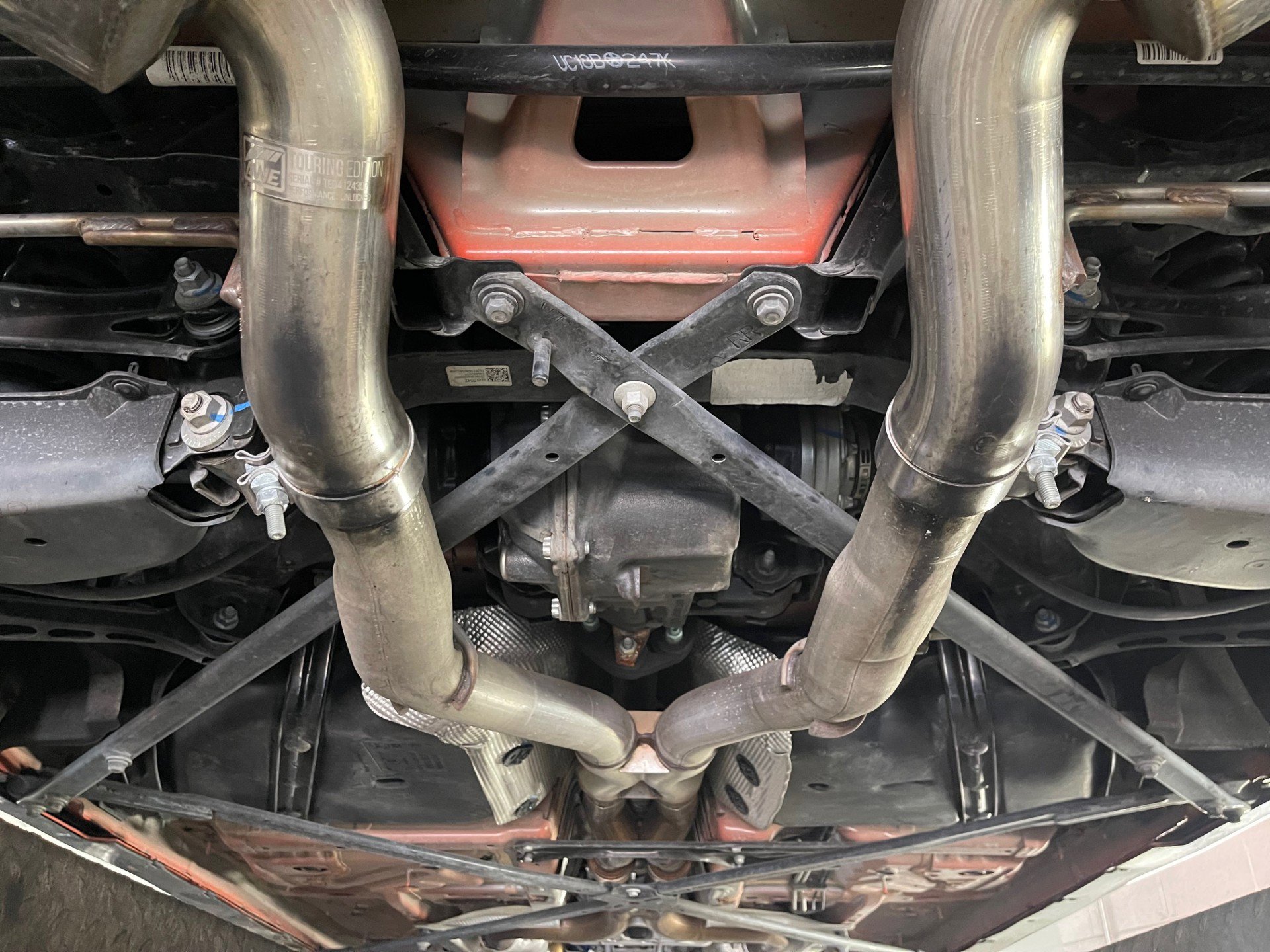 Used 2020 Chevrolet Camaro SS RWD image 98