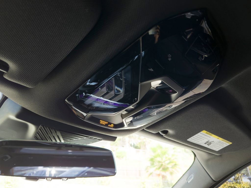 Used 2023 BMW 740i w/ Parking Assistance Package image 14