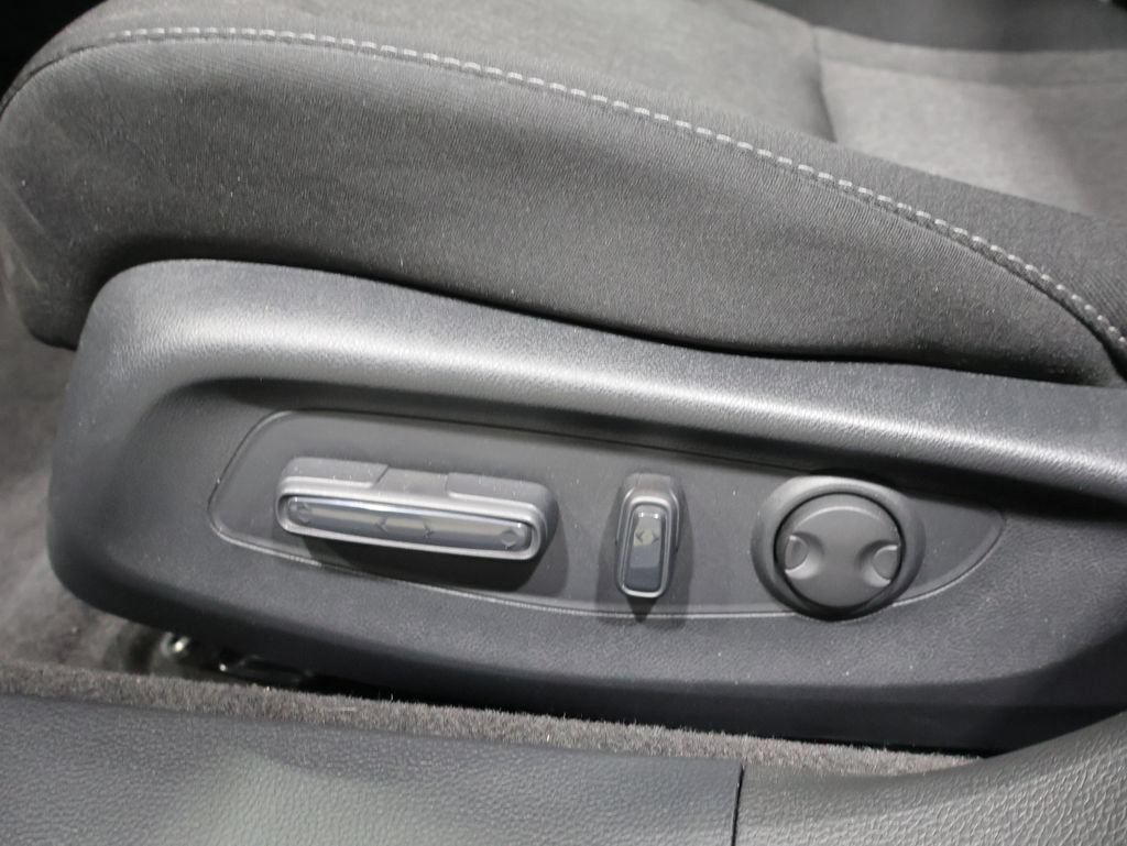 Used 2024 Honda Accord EX image 12
