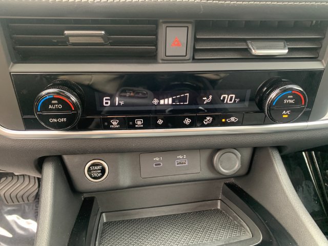 Certified 2023 Nissan Rogue SV AWD/4WD image 22