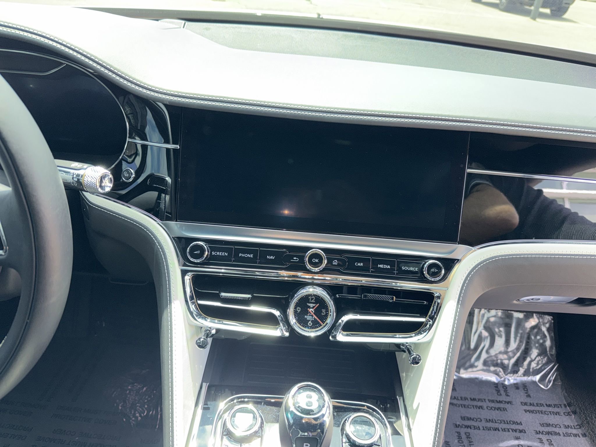 Used 2023 Bentley Flying Spur W12 AWD/4WD image 12