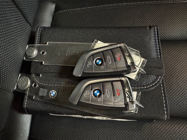 Used 2023 BMW 840i Coupe w/ Driving Assistance Package image 27