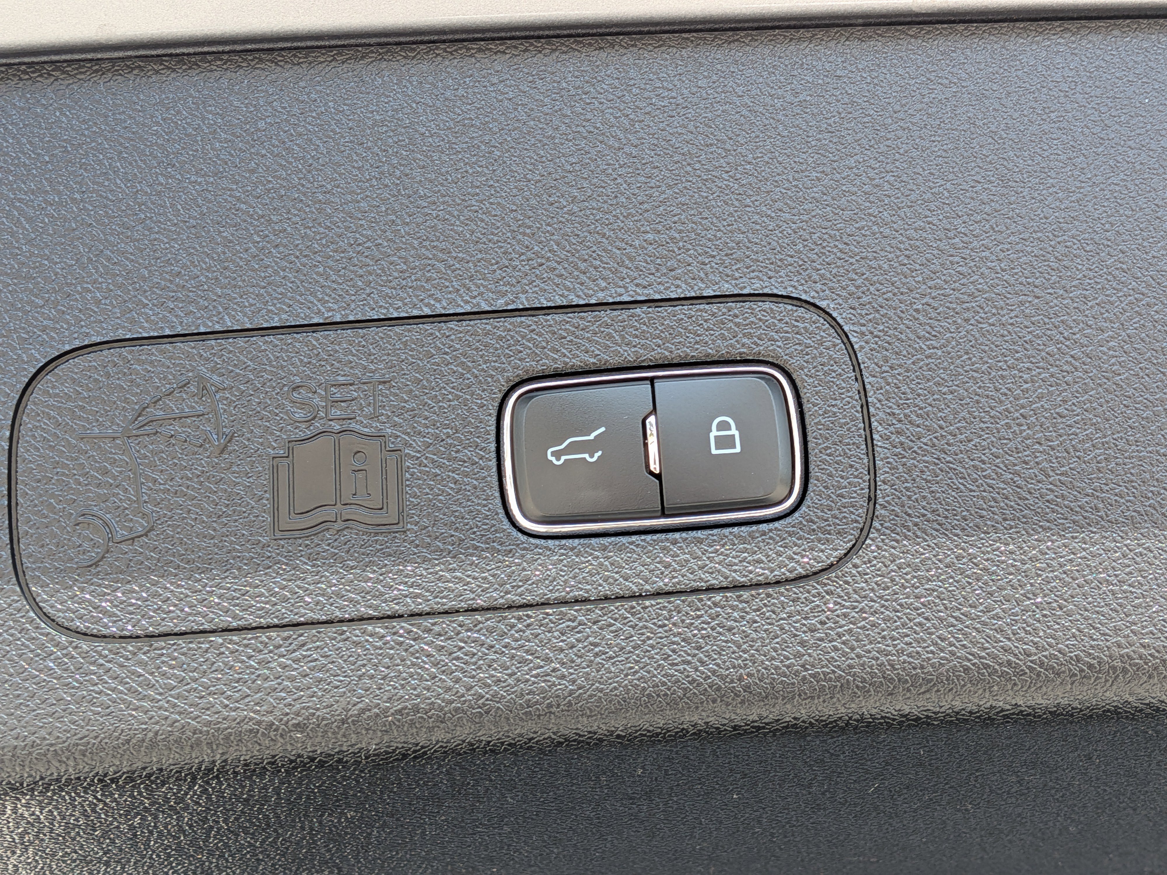 Used 2023 Lincoln Aviator Reserve image 14