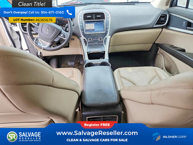 Used 2020 Lincoln Nautilus Premier w/ Equipment Group 101A image 2