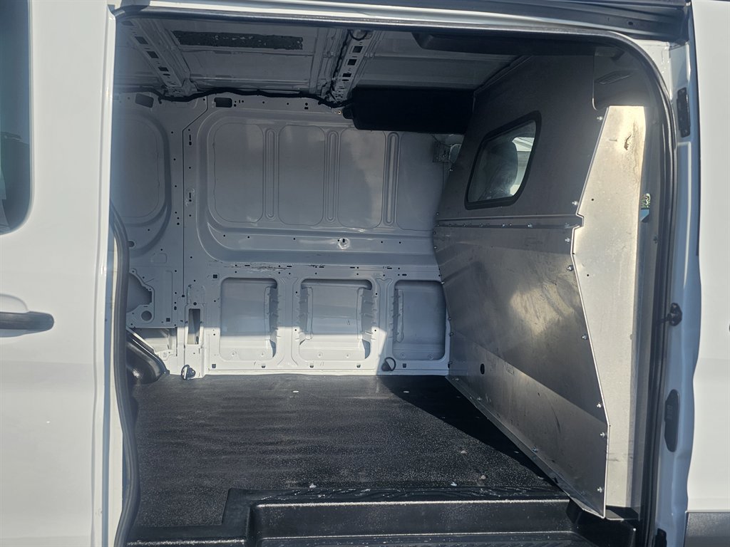 Used 2016 Ford Transit 250 130 Low Roof RWD image 15