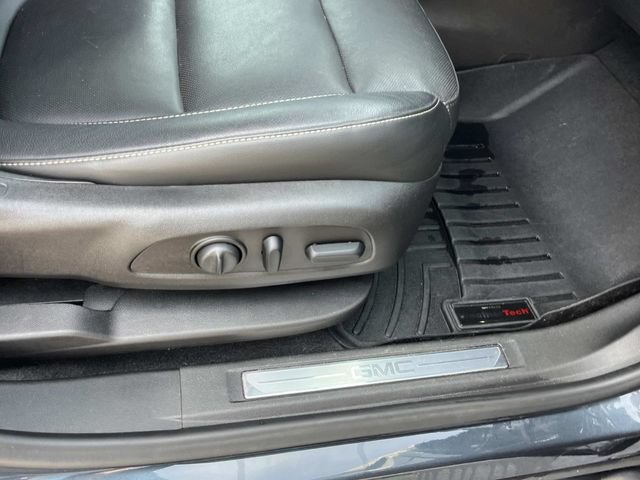 Used 2019 GMC Acadia SLT FWD image 29