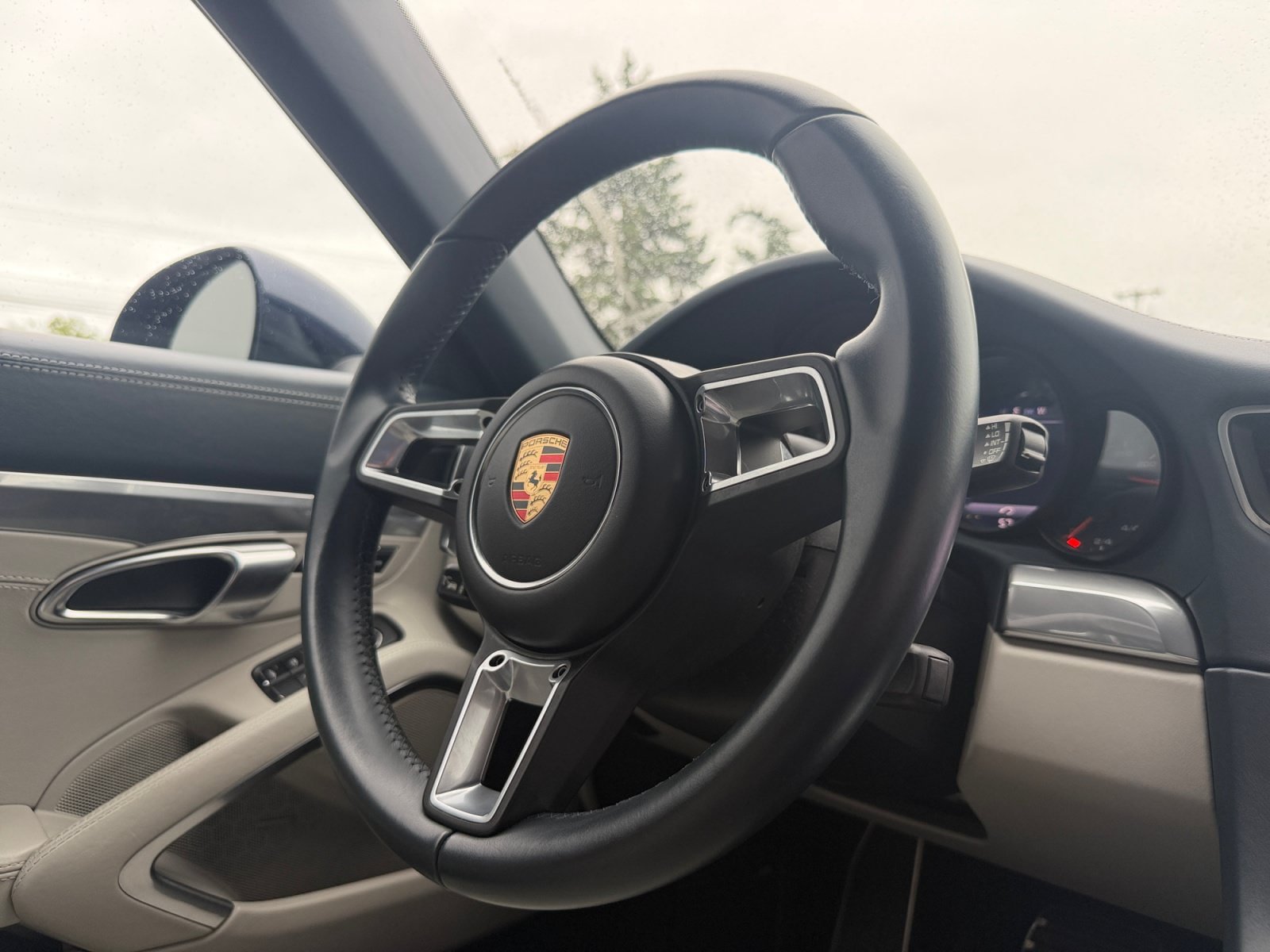 Certified 2019 Porsche 911 Carrera 4S AWD/4WD image 23