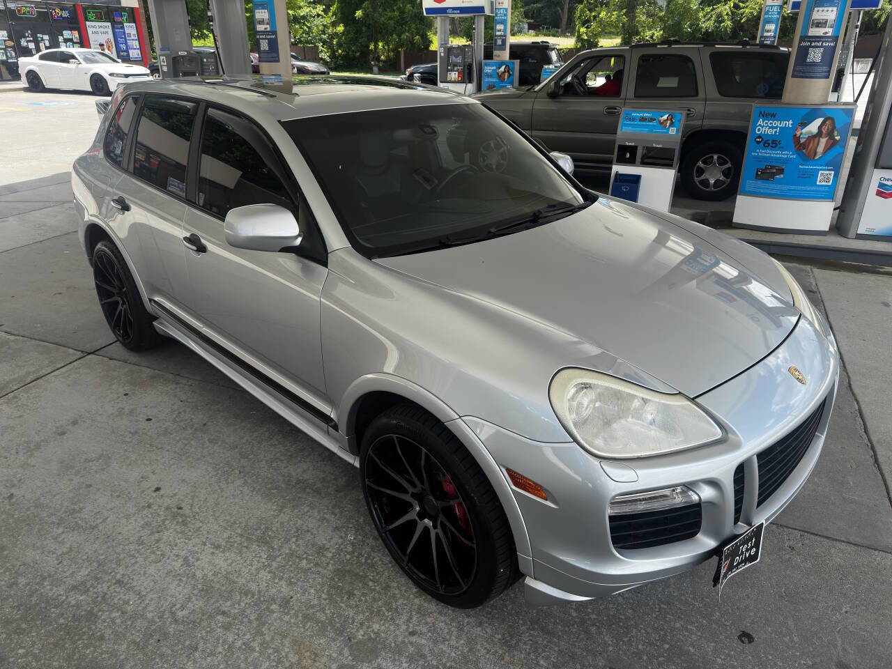 Used 2008 Porsche Cayenne GTS image 13