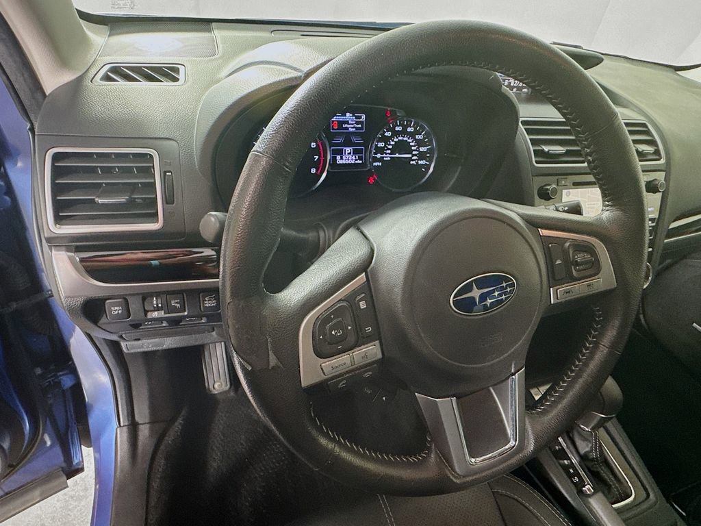 Used 2017 Subaru Forester 2.5i Touring AWD/4WD image 11