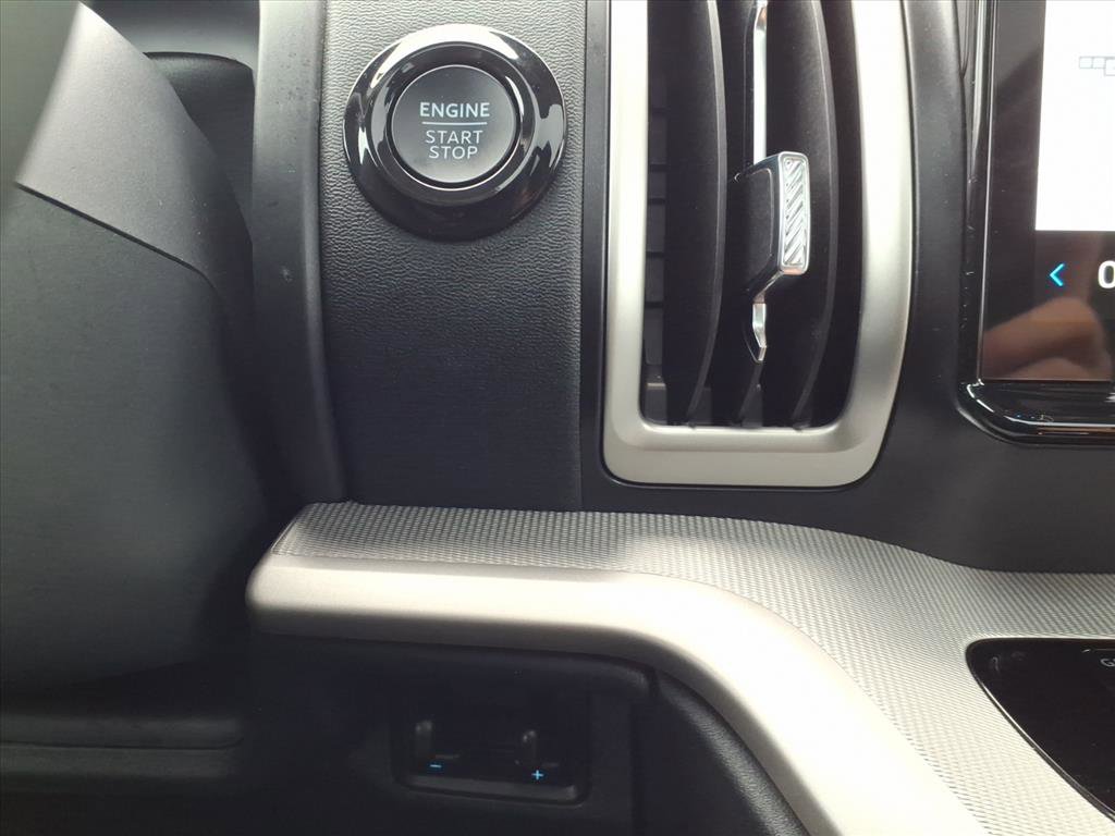 Used 2025 Ford Expedition Max Active image 18