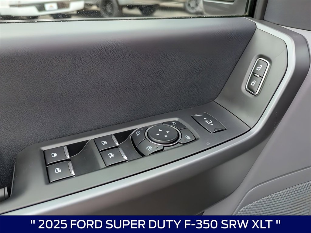 New 2025 Ford F350 XLT w/ 360-Degree Camera Package image 15