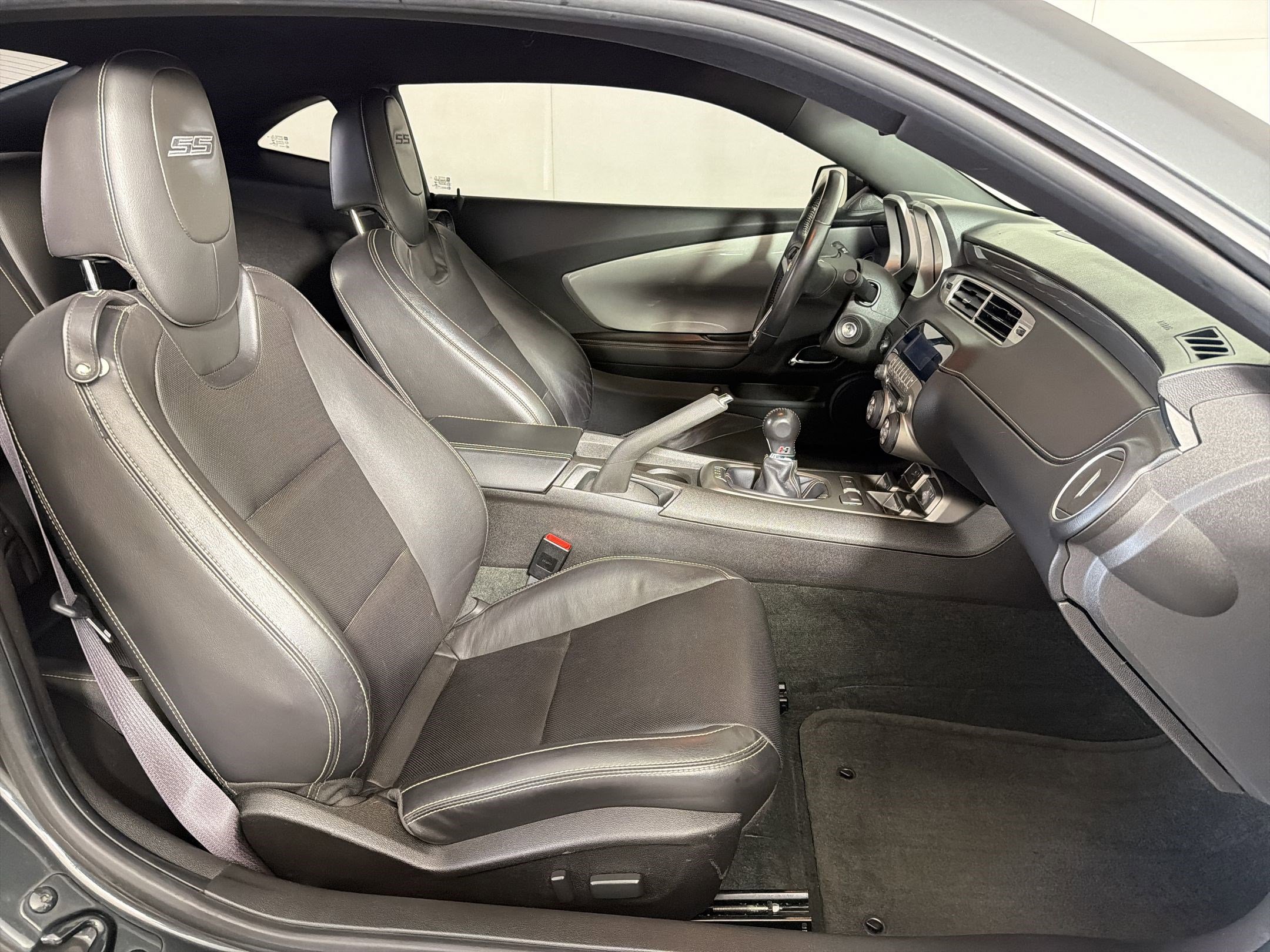 Used 2012 Chevrolet Camaro SS w/ RS Package image 27