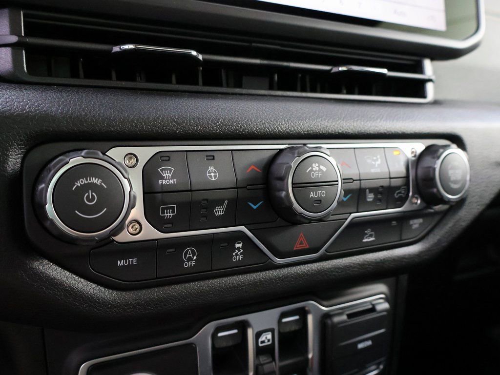 New 2026 Jeep Wrangler Unlimited Sport AWD/4WD image 35