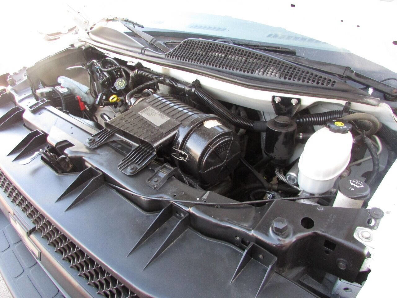 Used 2012 Chevrolet Express 1500 image 27