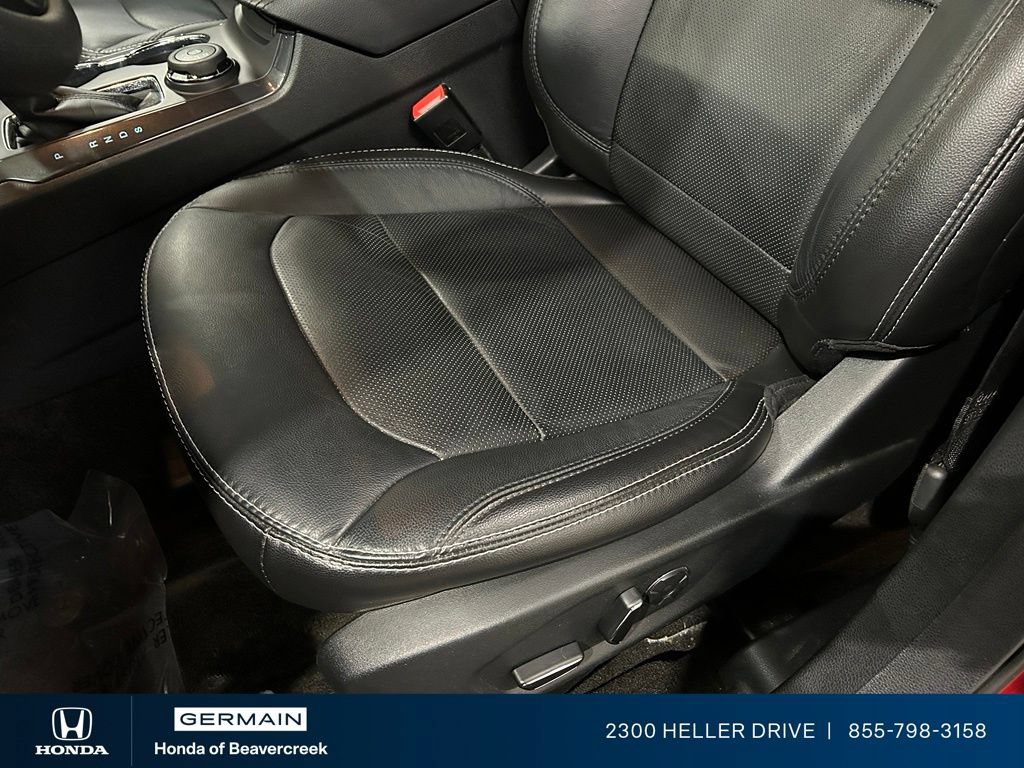 Used 2018 Ford Explorer Limited w/ Equipment Group 301A AWD/4WD image 19