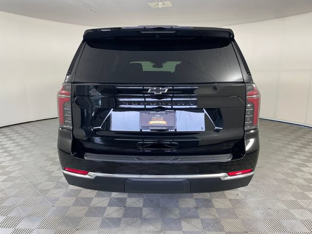 New 2026 Chevrolet Suburban LS w/ LPO, Dark Essentials Package AWD/4WD image 21