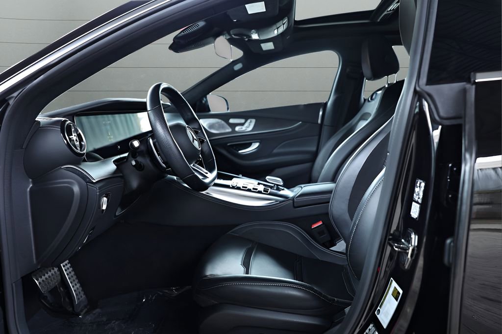 Used 2022 Mercedes-Benz AMG GT 43 image 29