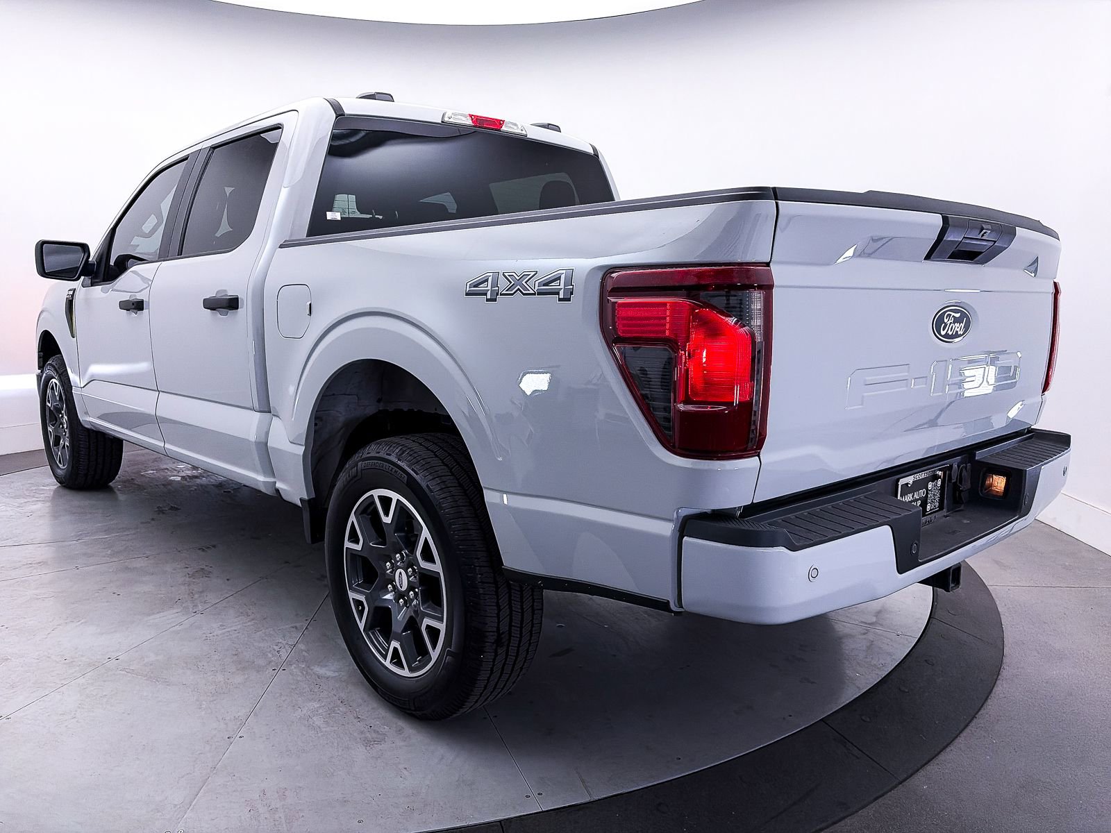 Used 2024 Ford F150 STX AWD/4WD image 12