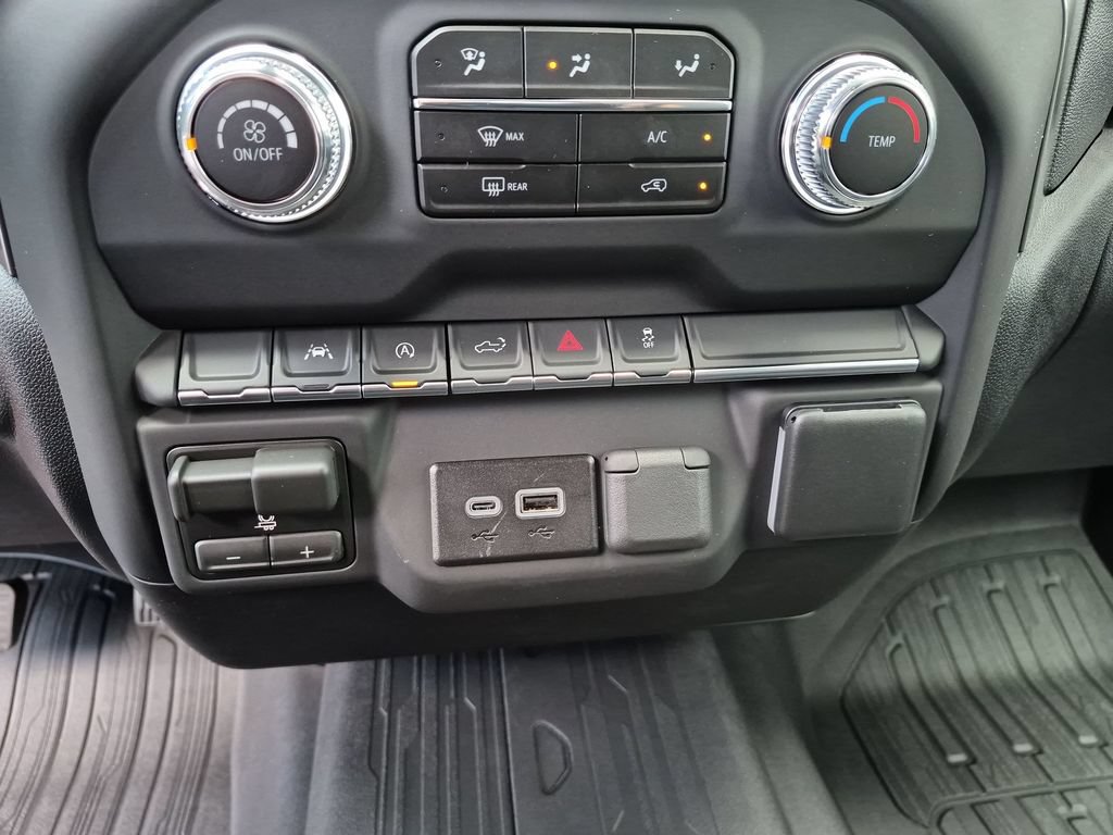 New 2026 GMC Sierra 1500 Pro w/ Graphite Edition AWD/4WD image 22