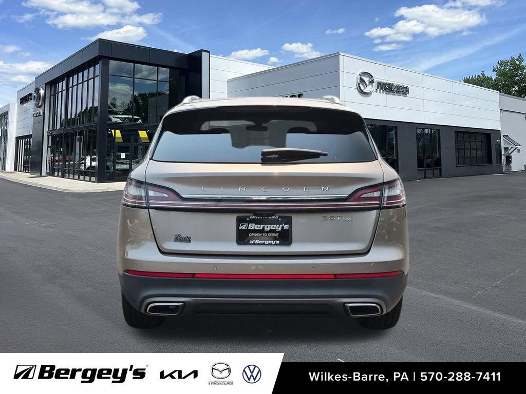 Used 2020 Lincoln Nautilus Reserve AWD/4WD image 10