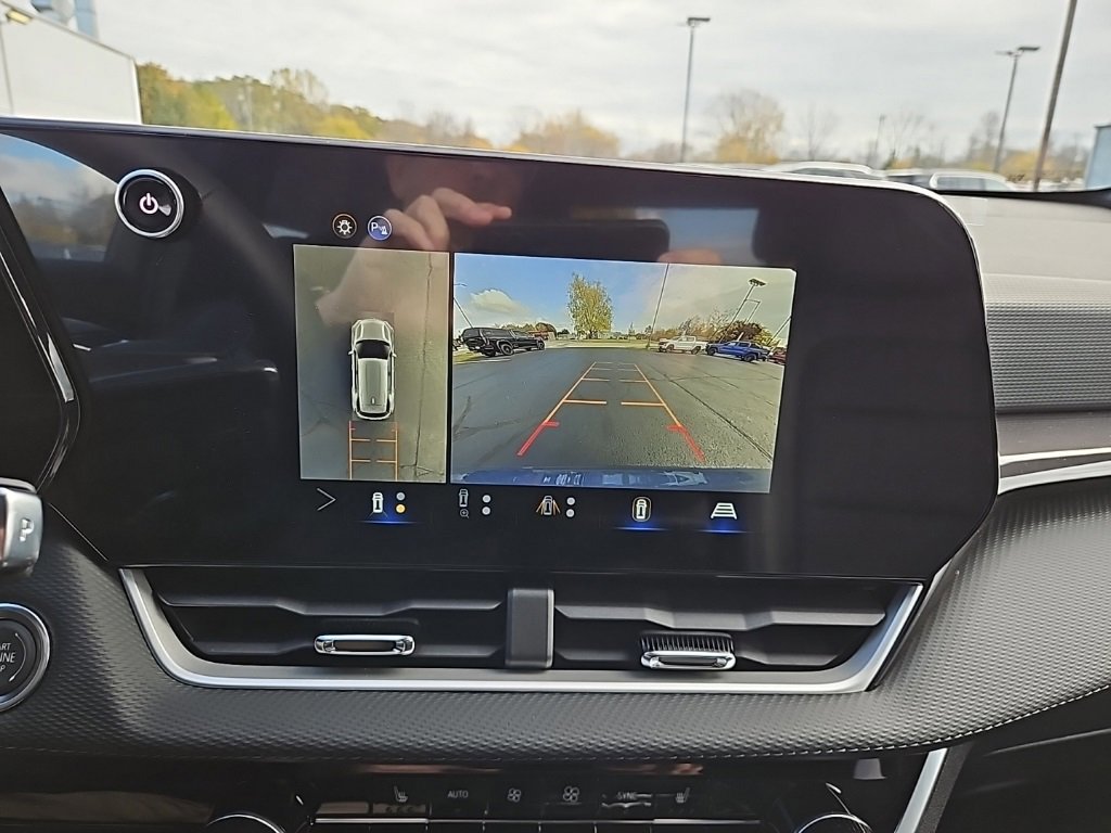 New 2026 Chevrolet Equinox LT w/ Convenience Package II image 18